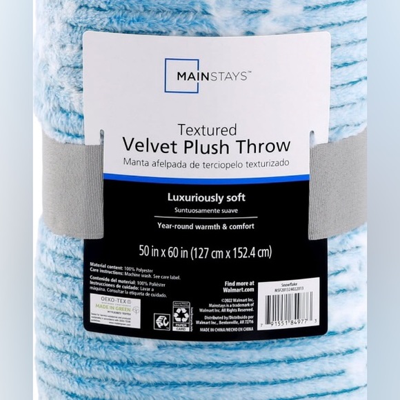 COPY - Snowflake Printed Textured Plush - Picture 4 of 4